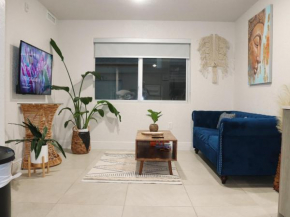 Bohemian Apartment with Free Parking x Patio
